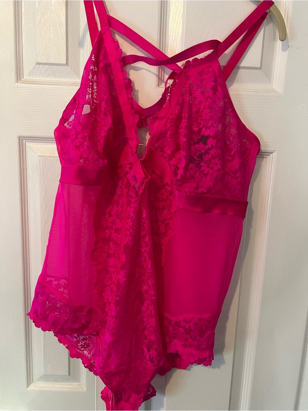 NEW TORRID SIZE 3 , Hot pink body suit !! ✨